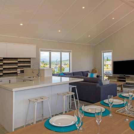 Tattletails Rest - Whitianga Holiday House Exterior photo