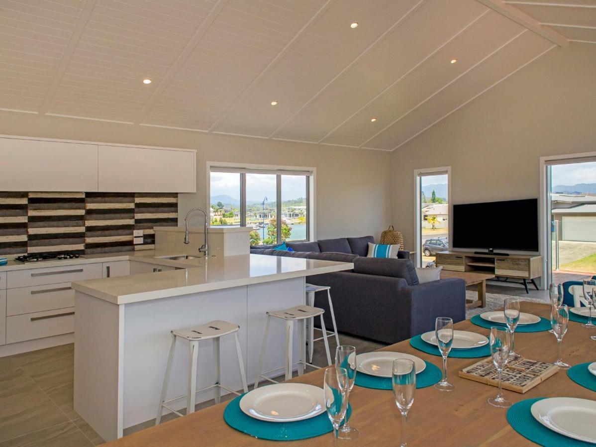 Tattletails Rest - Whitianga Holiday House Exterior photo