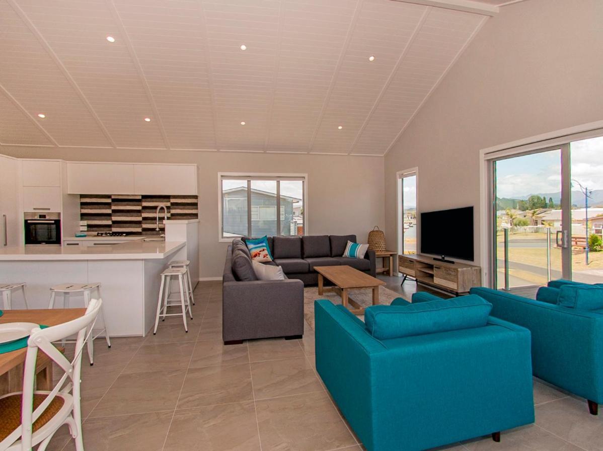Tattletails Rest - Whitianga Holiday House Exterior photo